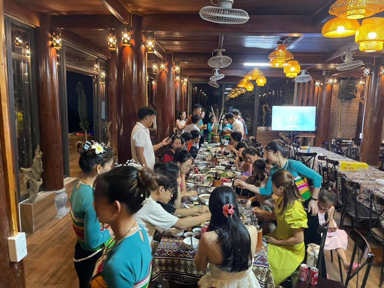 Pu Luong Sala Homestay Huong Ba Thuoc ภายนอก รูปภาพ