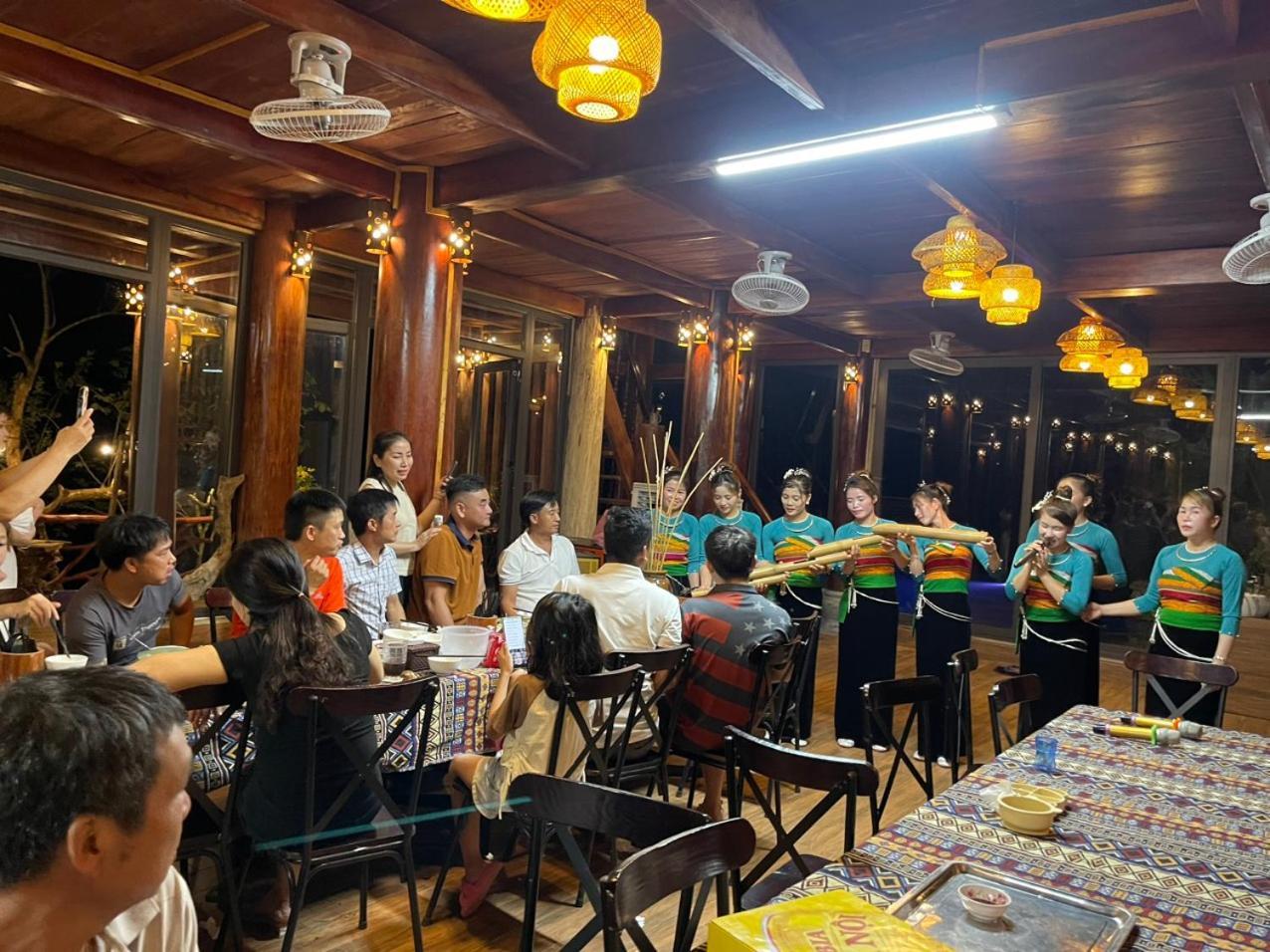 Pu Luong Sala Homestay Huong Ba Thuoc ภายนอก รูปภาพ