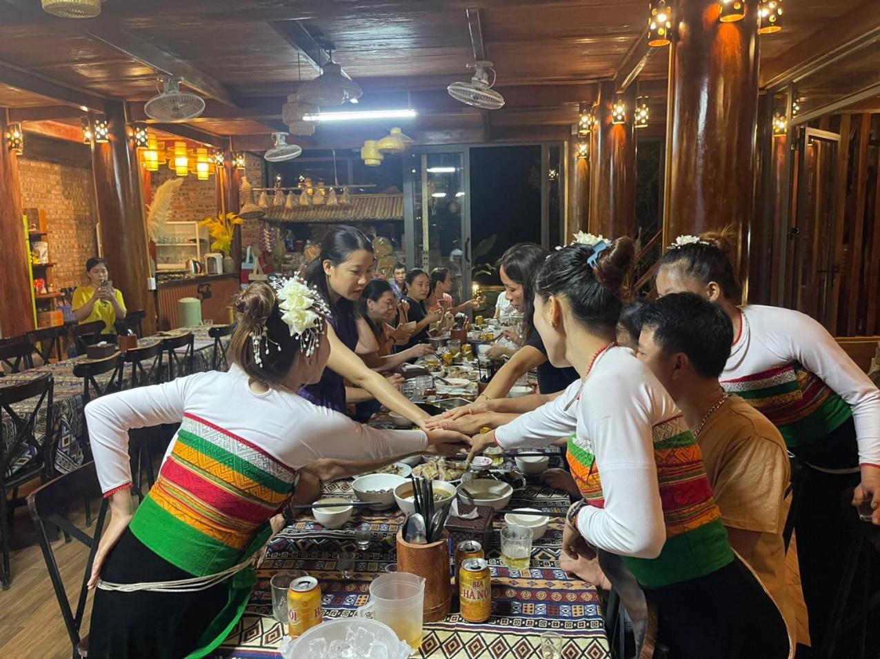 Pu Luong Sala Homestay Huong Ba Thuoc ภายนอก รูปภาพ