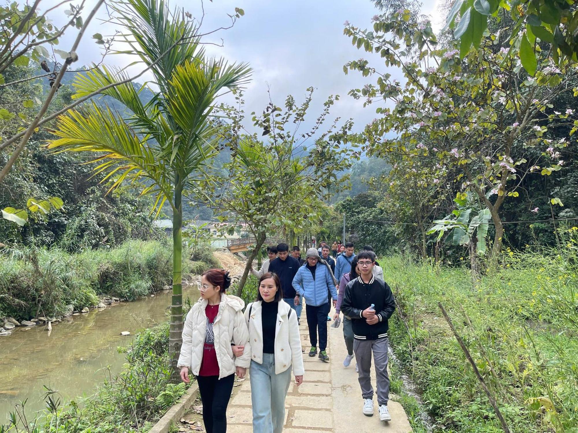Pu Luong Sala Homestay Huong Ba Thuoc ภายนอก รูปภาพ